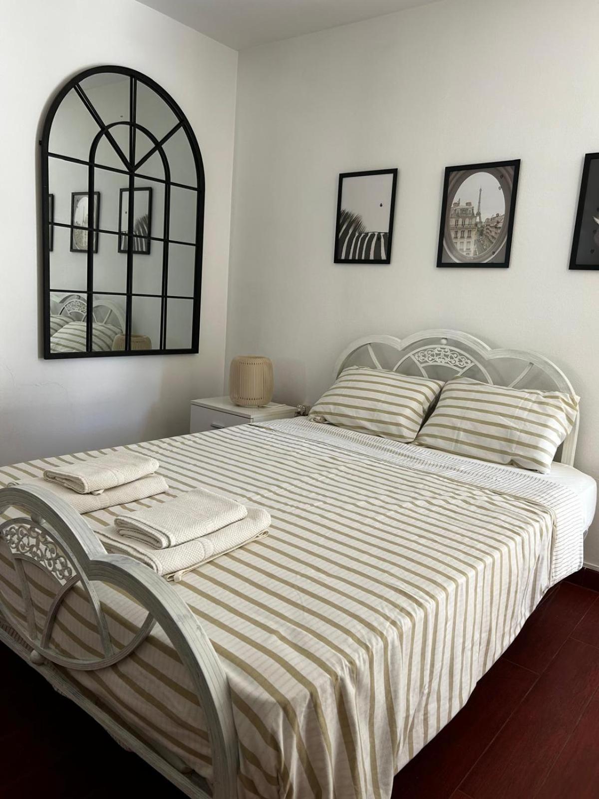 Beachfront Family Oasis - 2br For 4 *